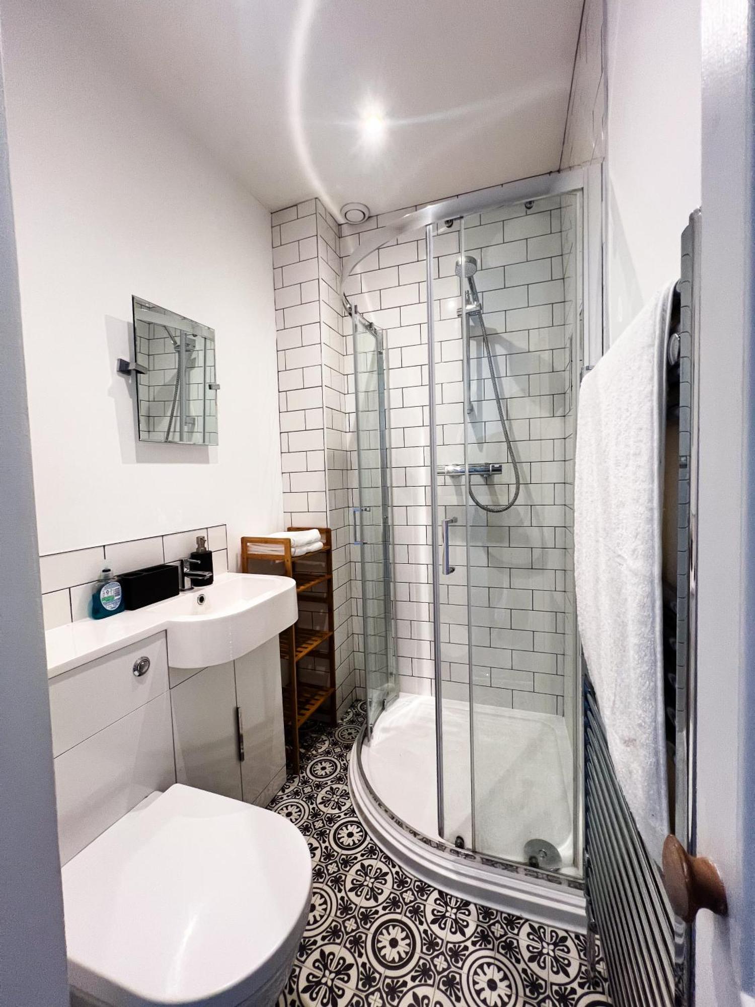 Your Property Box Short Stays - Severn Street Вустер Экстерьер фото